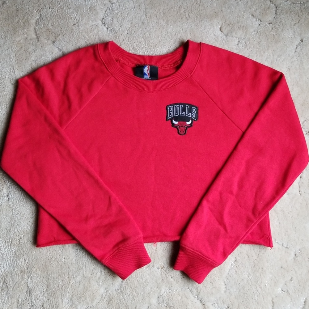 NWOT NBA Chicago Bulls Crop Top